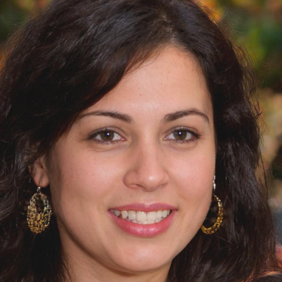 Portret Aldony Wiśniewskiej, architektki systemów